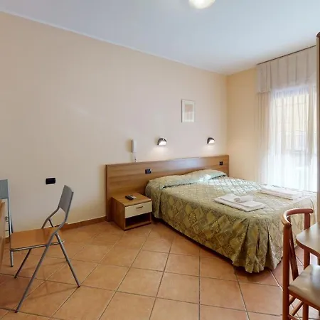 Mirafiori Szálloda 3*