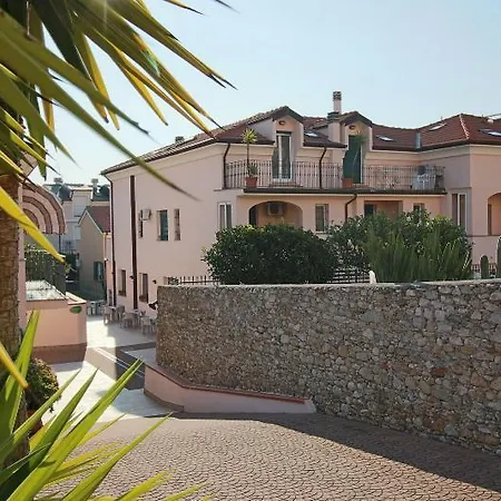 Hotel Mirafiori 3*