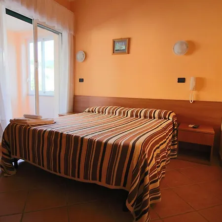 Hotel Mirafiori 3*