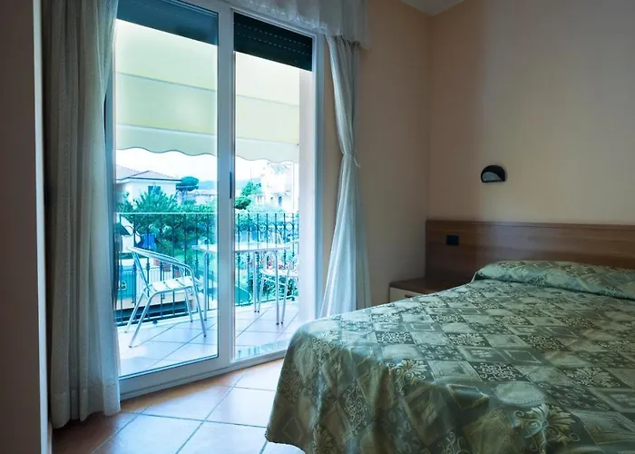 Mirafiori Szálloda 3*